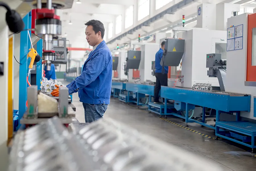 Cylinder Head Casting Center